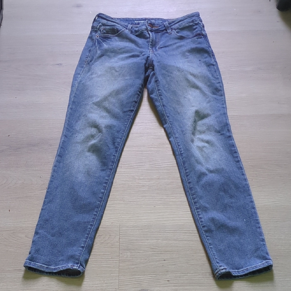 Mid-rise Straight Leg Jeans